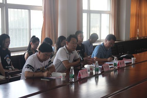 刑事司法学院召开公安教育理论与实践座谈会