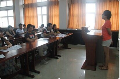 我院研究生会工作总结大会暨换届竞聘大会成功举行