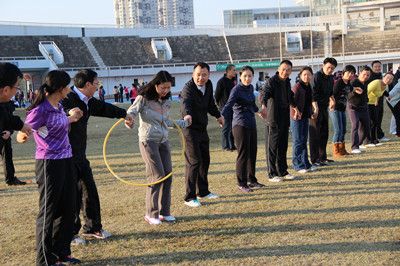 趣味运动会  教师展风采