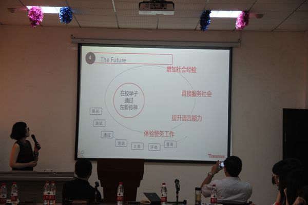 东湖高新开发区公安分局副局长陶俊一行赴我院举行涉外警务志愿者招募宣讲及合作交流