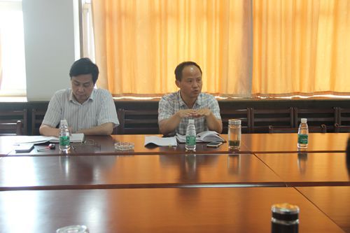 学校总会计师王建鸿一行到我院调研