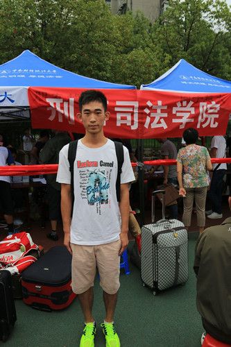 我院喜迎2014级新生