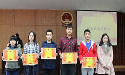 我院暑期社会实践表彰大会暨优秀组织班级答辩会顺利召开