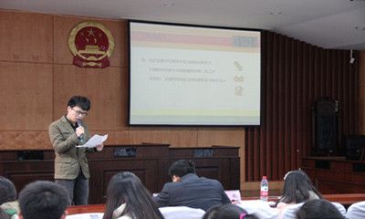 我院暑期社会实践表彰大会暨优秀组织班级答辩会顺利召开